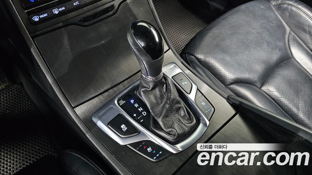 Hyundai Grandeur 2015 thumb 10