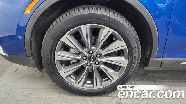 Lincoln Corsair 2020 thumb 6