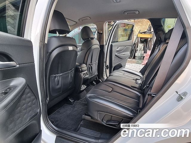 Hyundai Santa Fe 2020 thumb 8