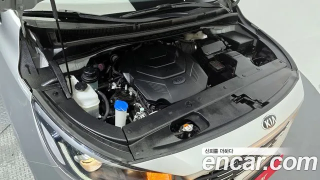 Kia Carnival 2020 thumb 7