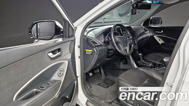 Hyundai Santa Fe 2015 thumb 10