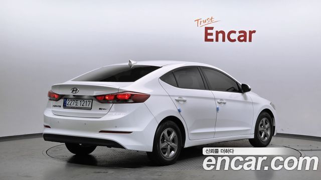 Hyundai Avante 2015 thumb 3