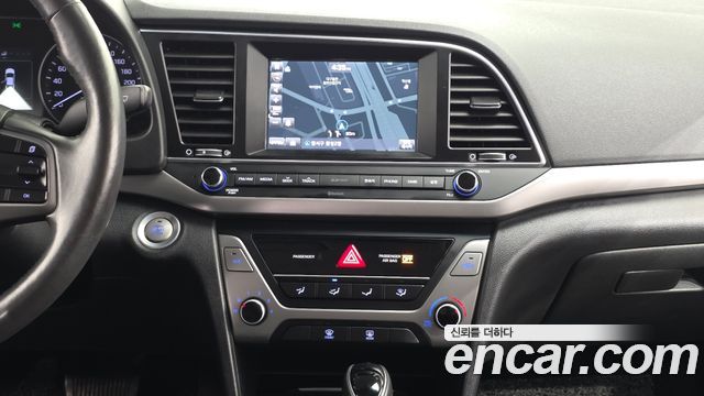 Hyundai Avante 2015 thumb 12
