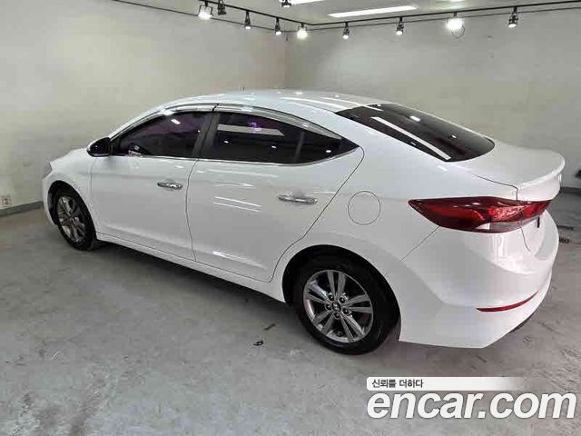 Hyundai Avante 2015 thumb 7