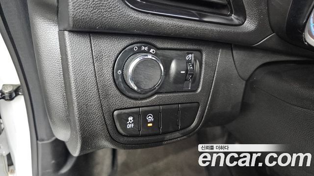 Chevrolet Spark 2016 thumb 12
