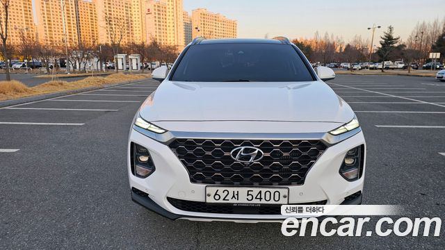 Hyundai Santa Fe 2018 thumb 4