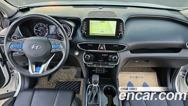 Hyundai Santa Fe 2018 thumb 7