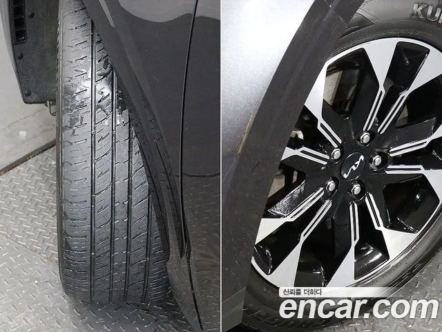 Kia Carnival 2021 thumb 6