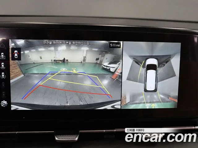 Kia Carnival 2021 thumb 10