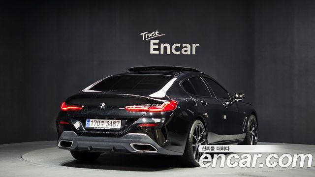 BMW 8 серии 2019 thumb 2