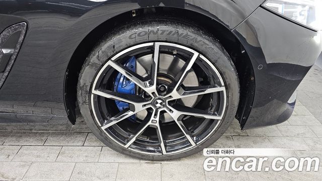 BMW 8 серии 2019 thumb 5
