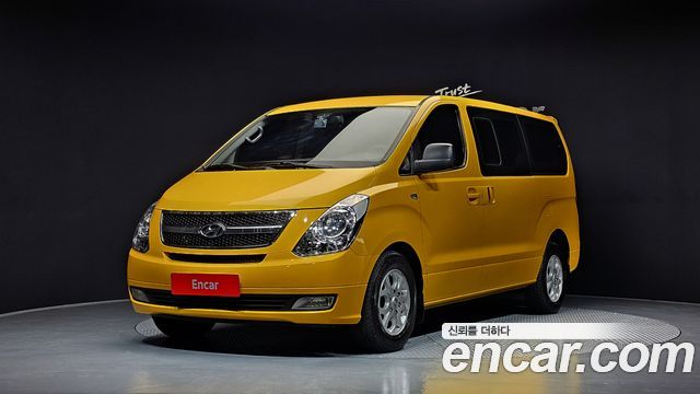Hyundai Starex 2011 thumb 2
