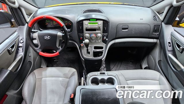 Hyundai Starex 2011 thumb 8
