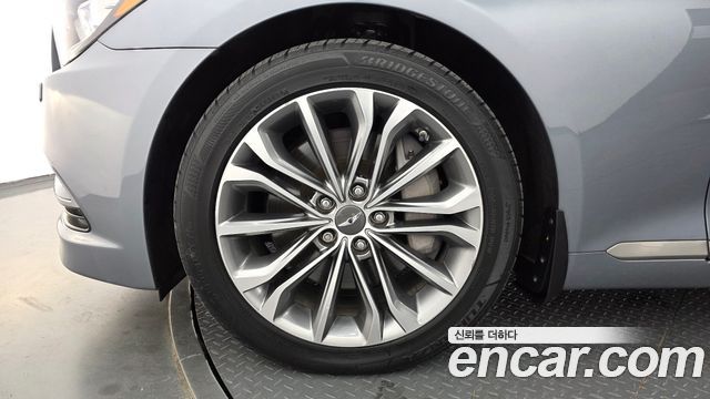 Hyundai Genesis 2015 thumb 6