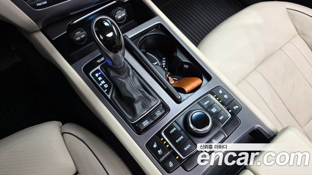 Hyundai Genesis 2015 thumb 10