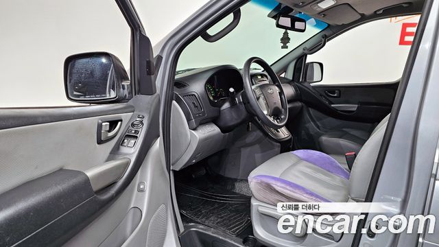 Hyundai Starex 2013 thumb 12