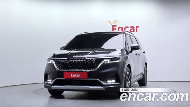Kia Carnival 2023 thumb 3