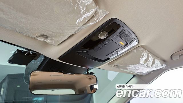 Kia Carnival 2023 thumb 11