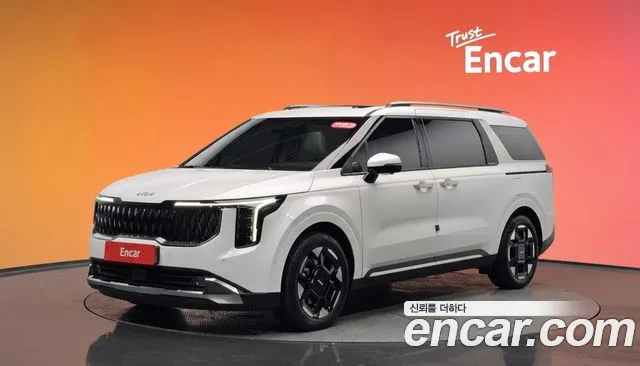 Kia Carnival 2024 thumb 2