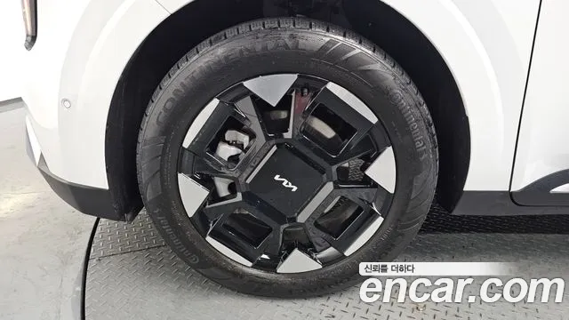 Kia Carnival 2024 thumb 6