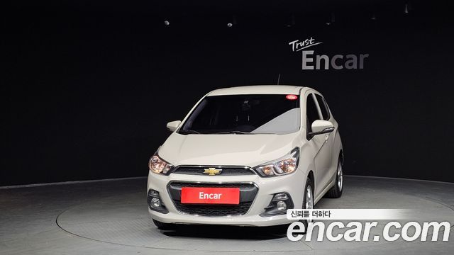 Chevrolet Spark 2017 thumb 4