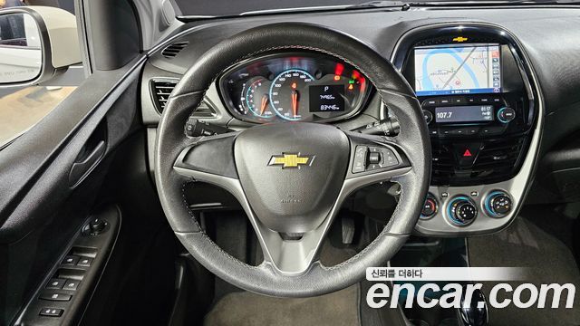 Chevrolet Spark 2017 thumb 12