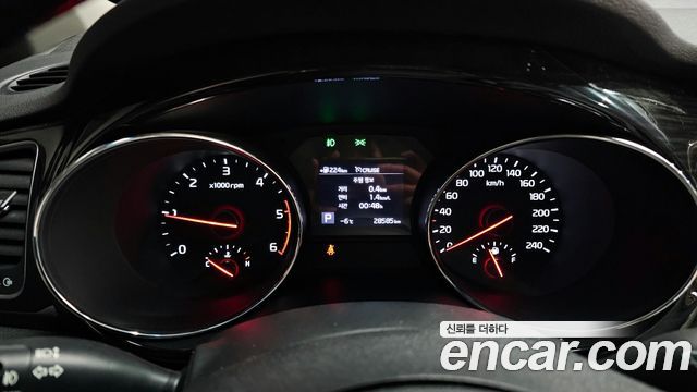 Kia Carnival 2020 thumb 9