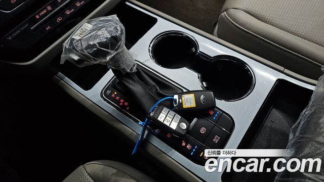 Kia Carnival 2020 thumb 10
