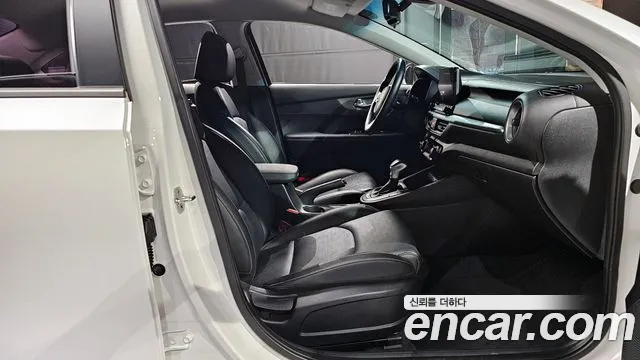 Kia K3 2019 thumb 9