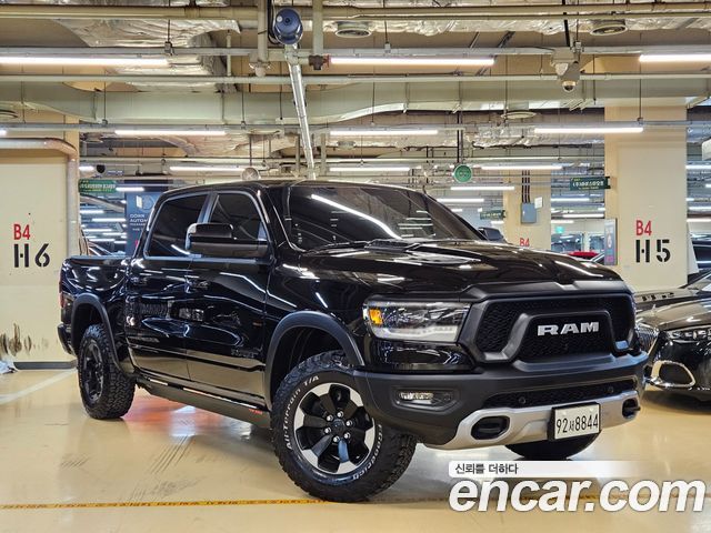 Dodge Ram Pick Up 2019 thumb 2