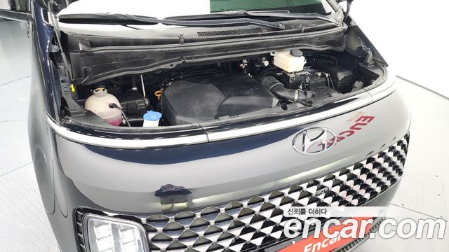 Hyundai Staria 2021 thumb 7