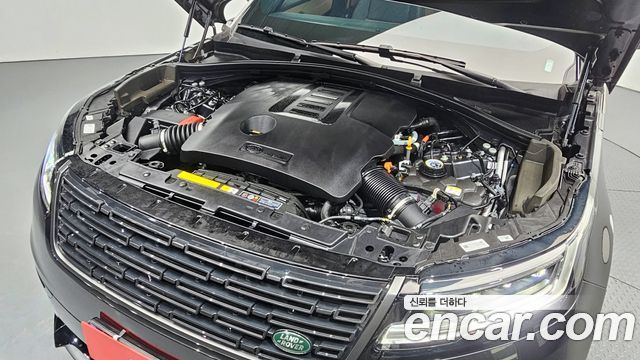 Land Rover Range Rover Velar 2025 thumb 6