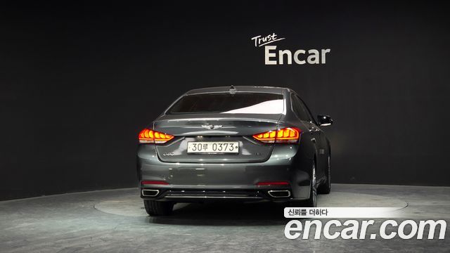 Genesis G80 2017 thumb 5