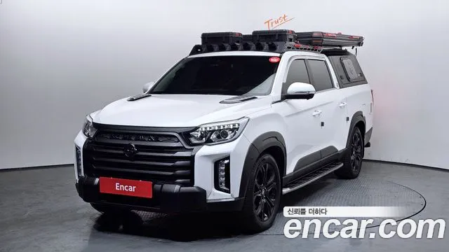SsangYong Rexton 2023 thumb 2