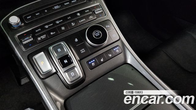 Hyundai Santa Fe 2022 thumb 9