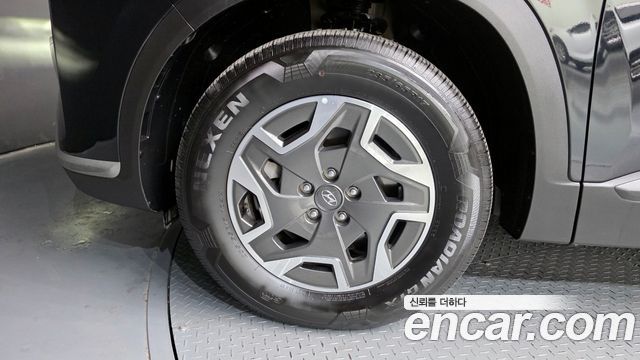 Hyundai Santa Fe 2023 thumb 6