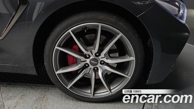 Genesis G70 2018 thumb 6