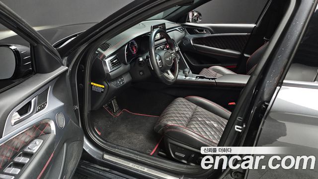 Genesis G70 2018 thumb 12