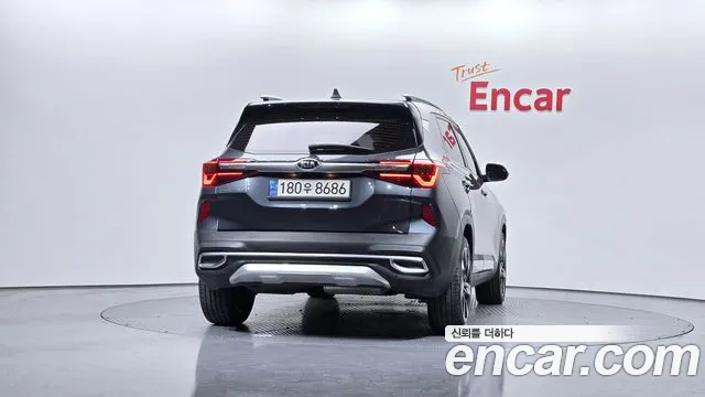 Kia Seltos 2021 thumb 6