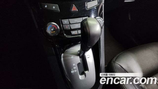Chevrolet Orlando 2016 thumb 10