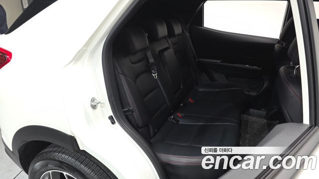 SsangYong Korando 2022 thumb 12
