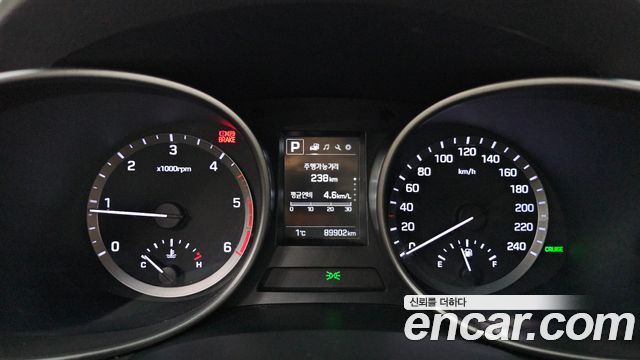 Hyundai Santa Fe 2015 thumb 9