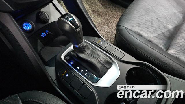 Hyundai Santa Fe 2015 thumb 10