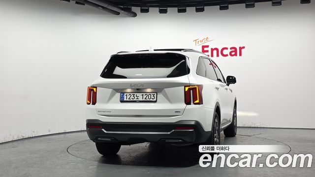 Kia Sorento 2024 thumb 5