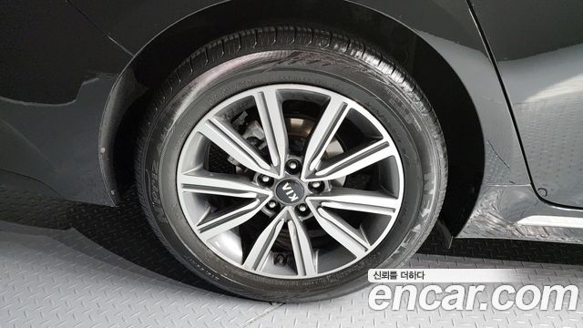 Kia K5 2018 thumb 6