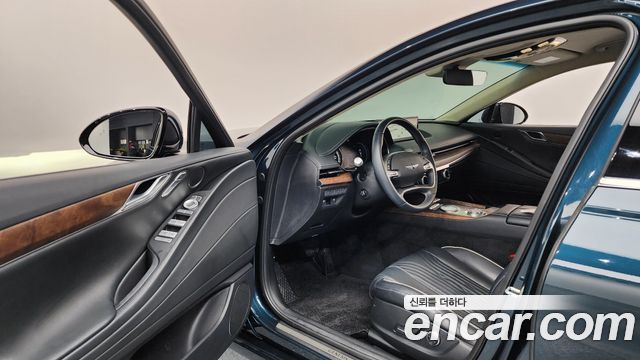 Genesis G80 2020 thumb 10