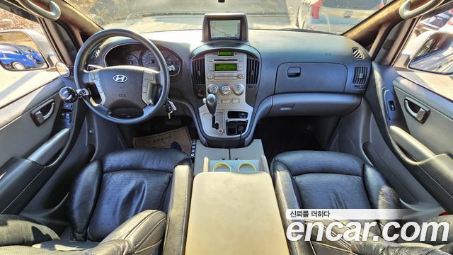Hyundai Starex 2013 thumb 8