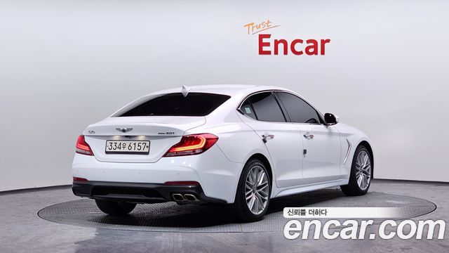Genesis G70 2020 thumb 2