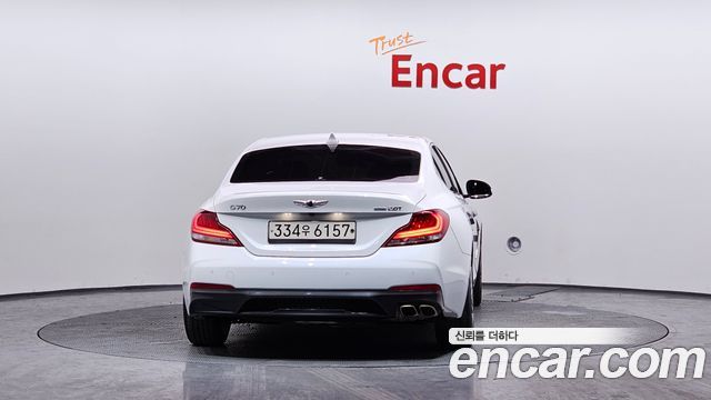 Genesis G70 2020 thumb 4