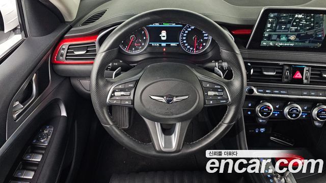 Genesis G70 2020 thumb 11